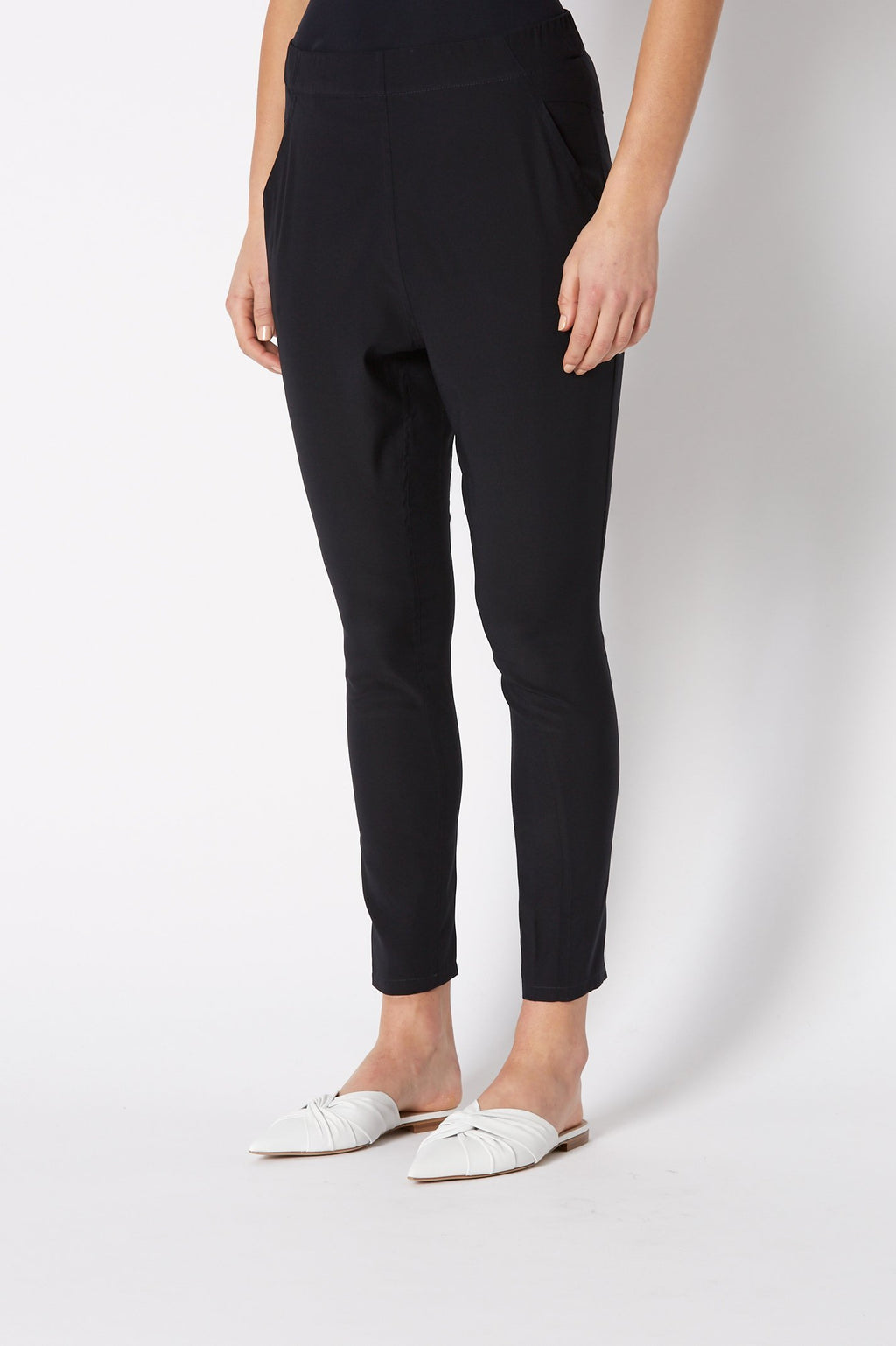 SILK LOW RISE BOYFRIEND PANT