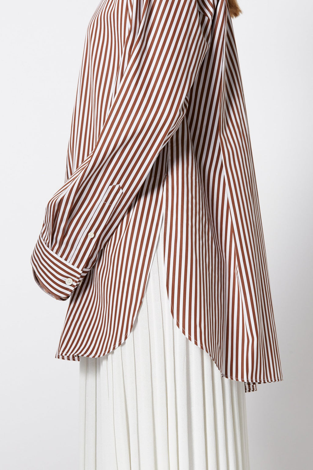 BUTTON COLLAR SHIRT