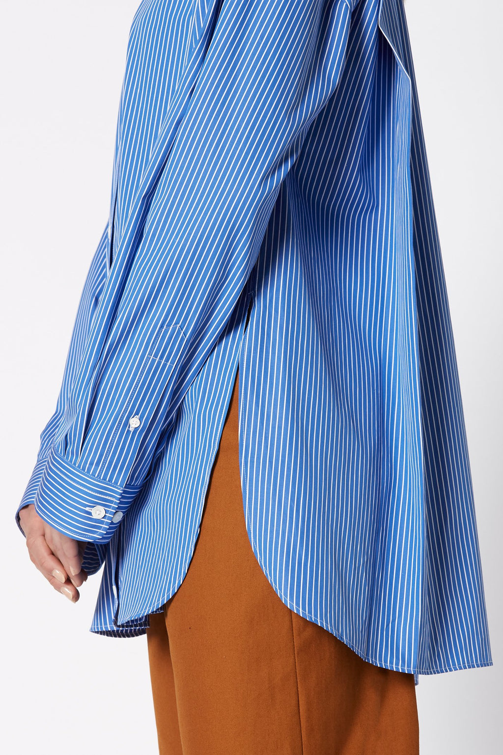 BUTTON COLLAR SHIRT