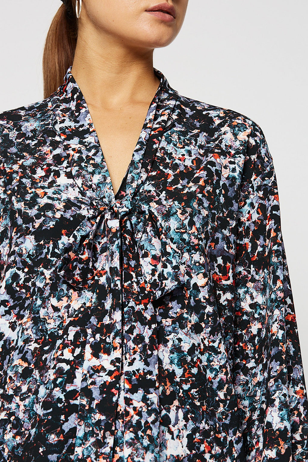 STORMY PRINT BLOUSE