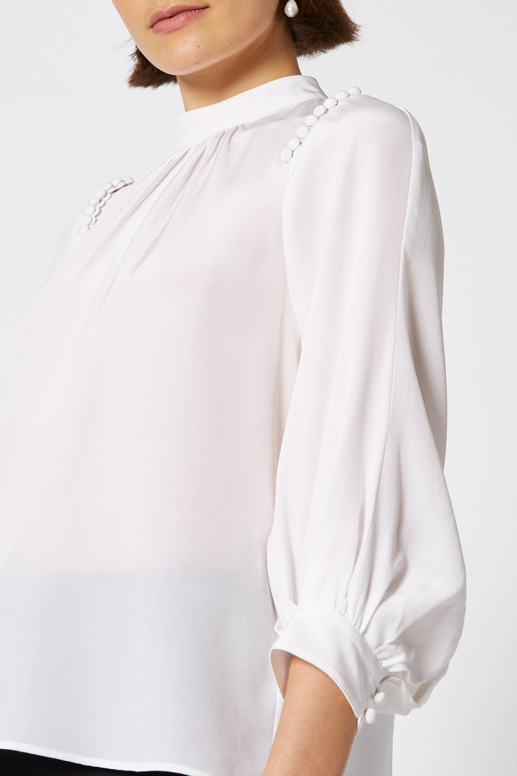 CDC BUTTON SHLDR BLOUSE