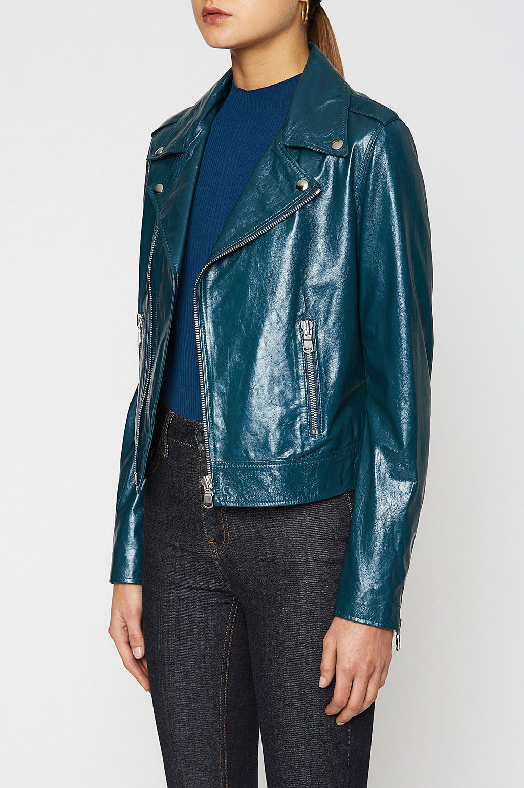 PATENT LEATHER BIKER