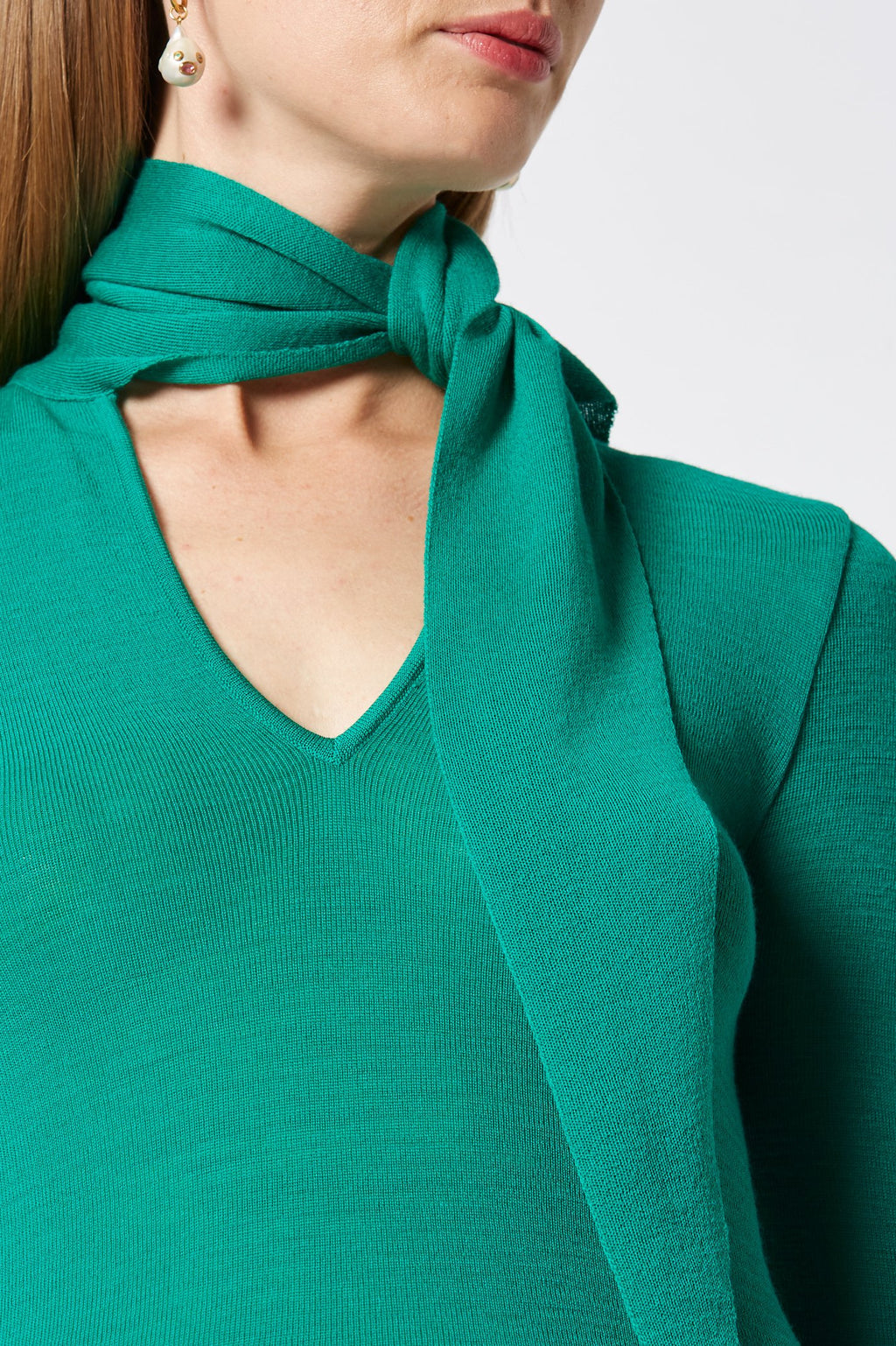 BABYWOOL CRAVAT SWEATER