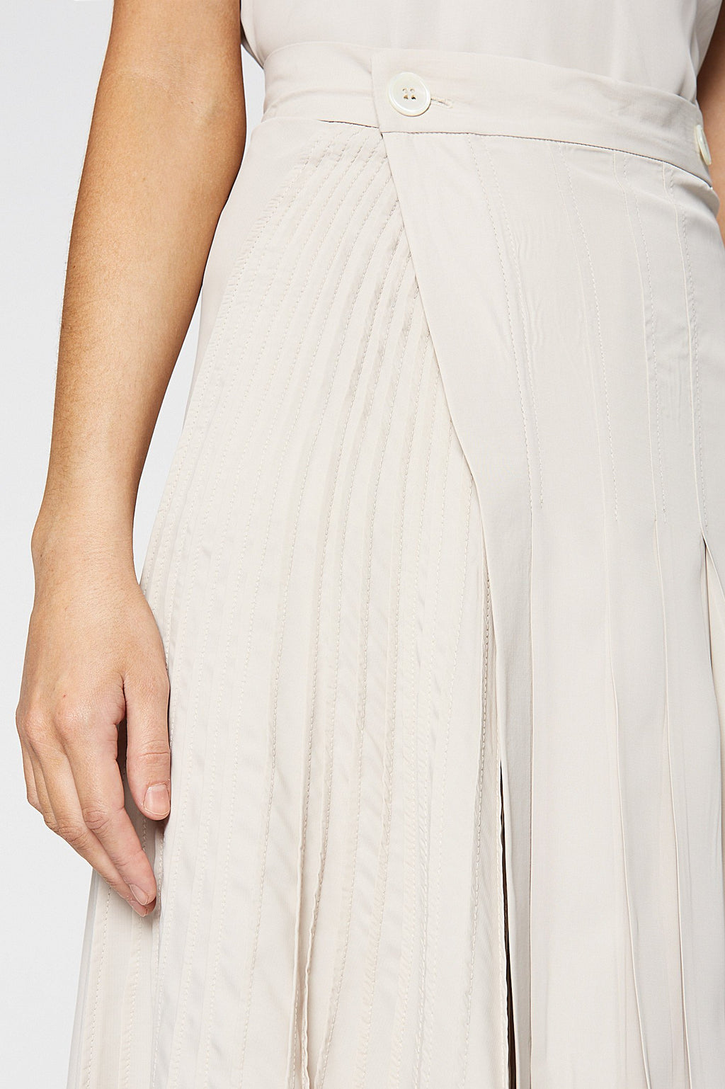 POWDERED VISCOSE WRAP SKIRT