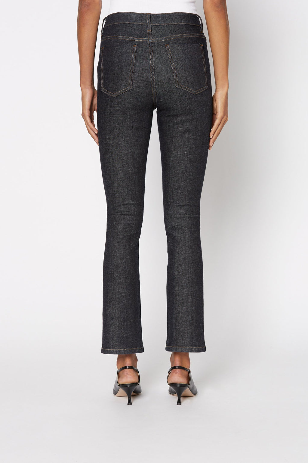 CROPPED BOOT JEAN