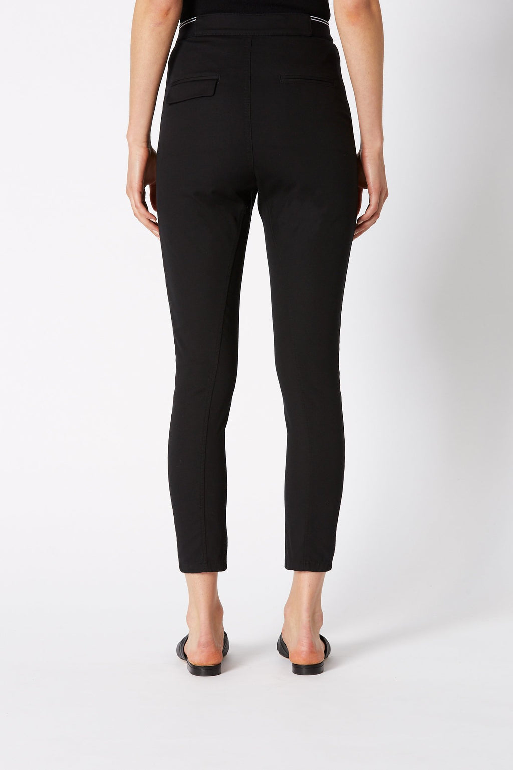 PATCH POCKET LOW RISE TROUSER