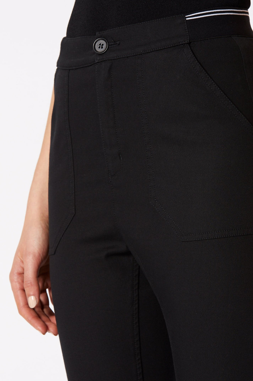 PATCH POCKET LOW RISE TROUSER
