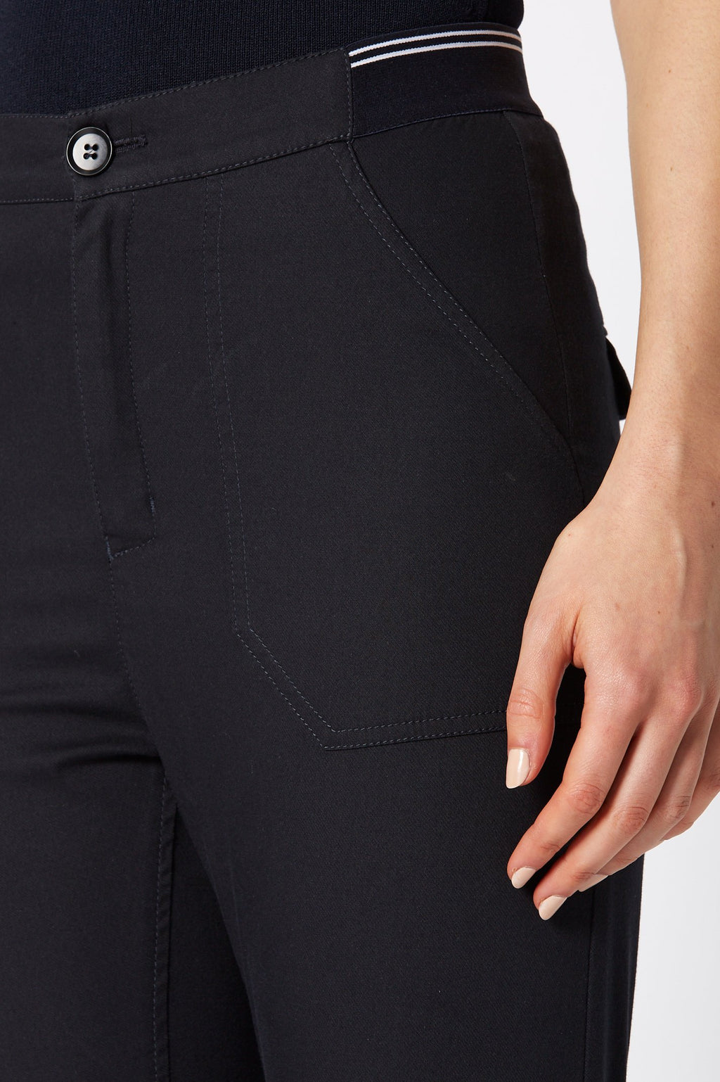 PATCH POCKET LOW RISE TROUSER