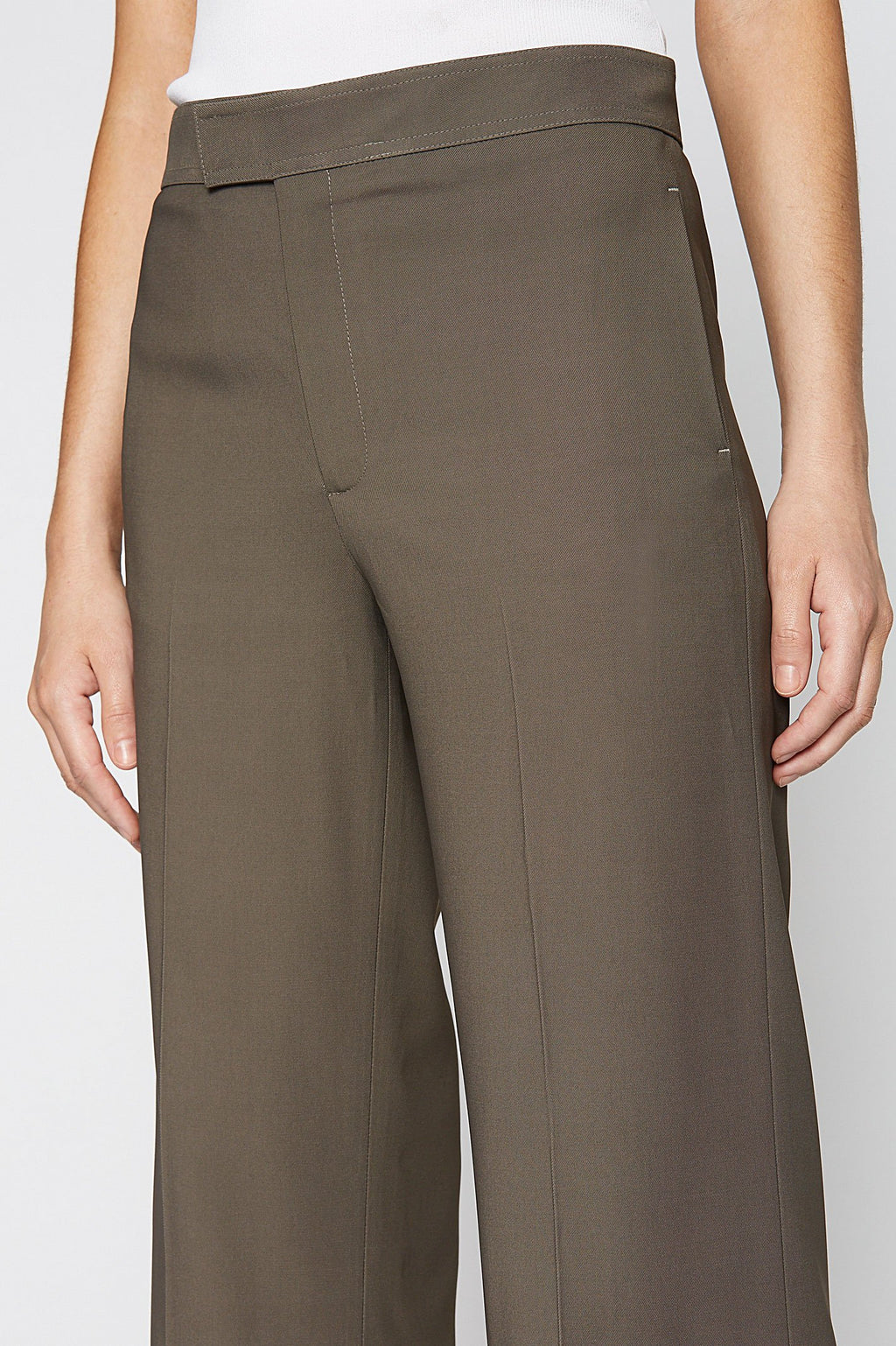 CREPE TAILORED TROUSER