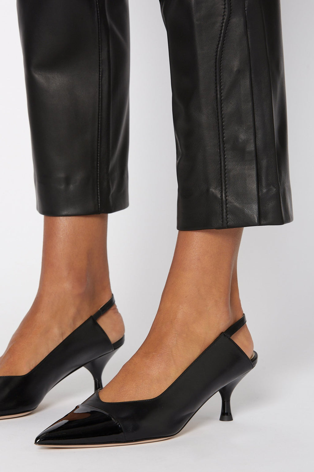 LEATHER TROUSER