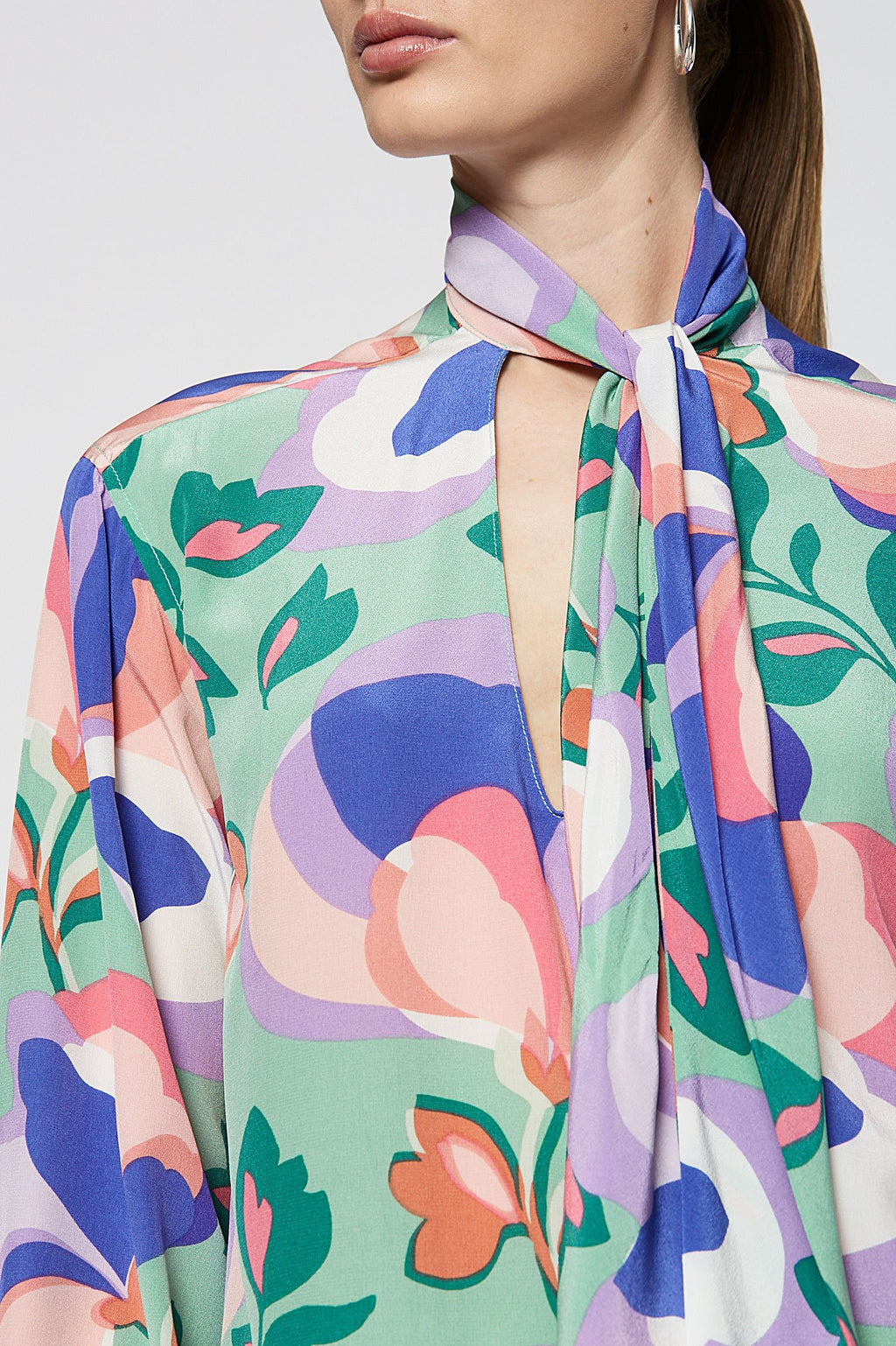 CDC PRINTED TIE NECK BLOUSE