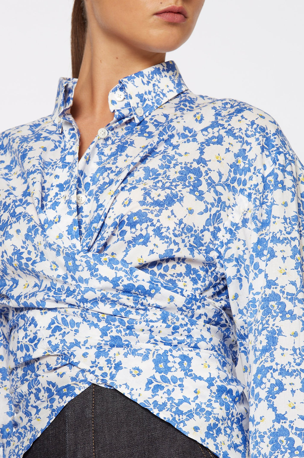 FLORAL BUTTON DOWN SHIRT