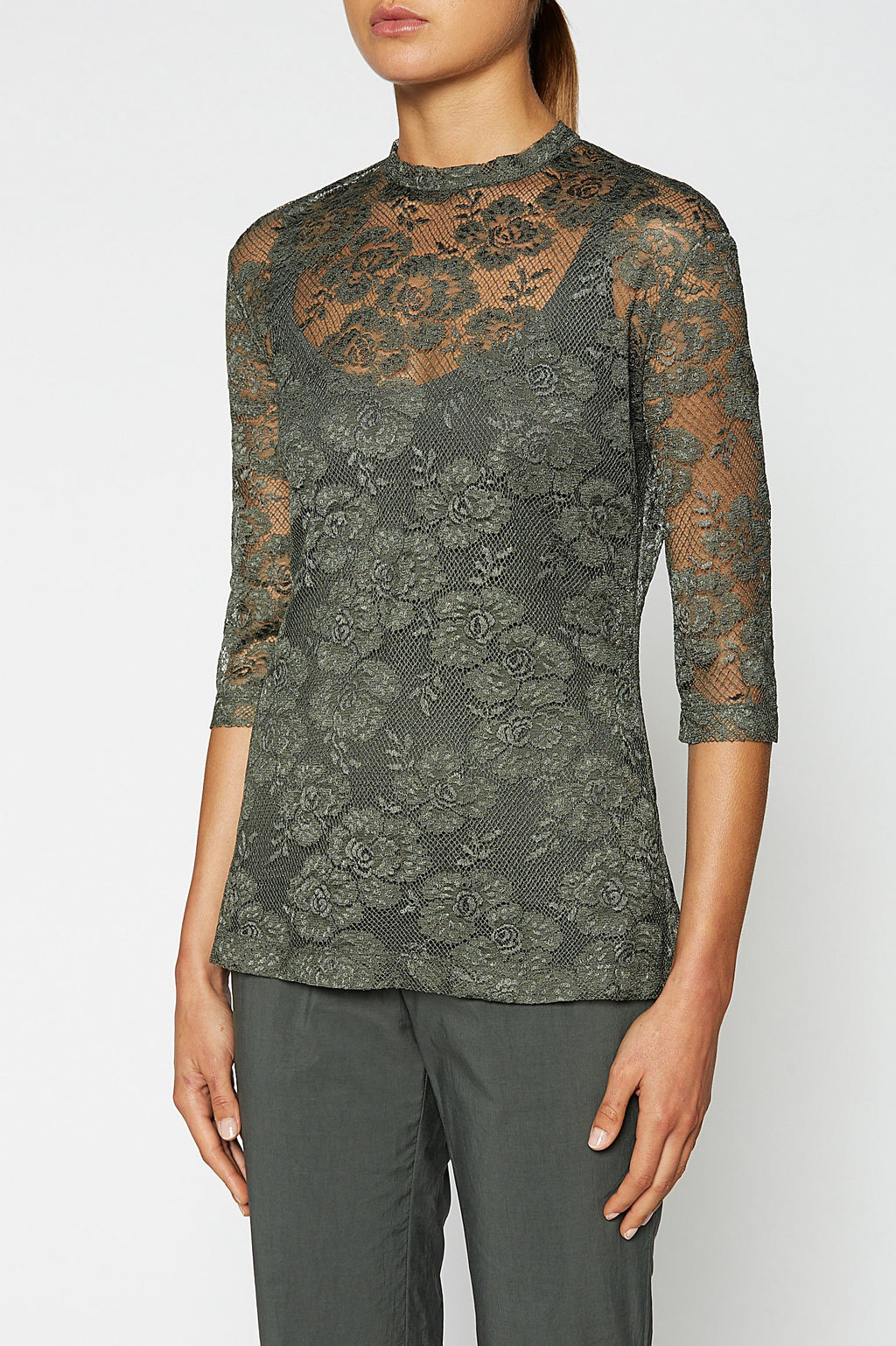 LACE TOP