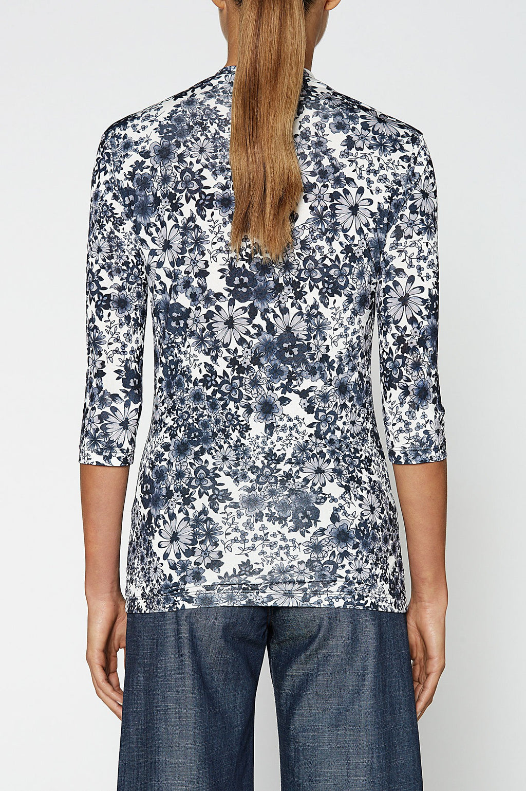 MONO FLORAL TEE