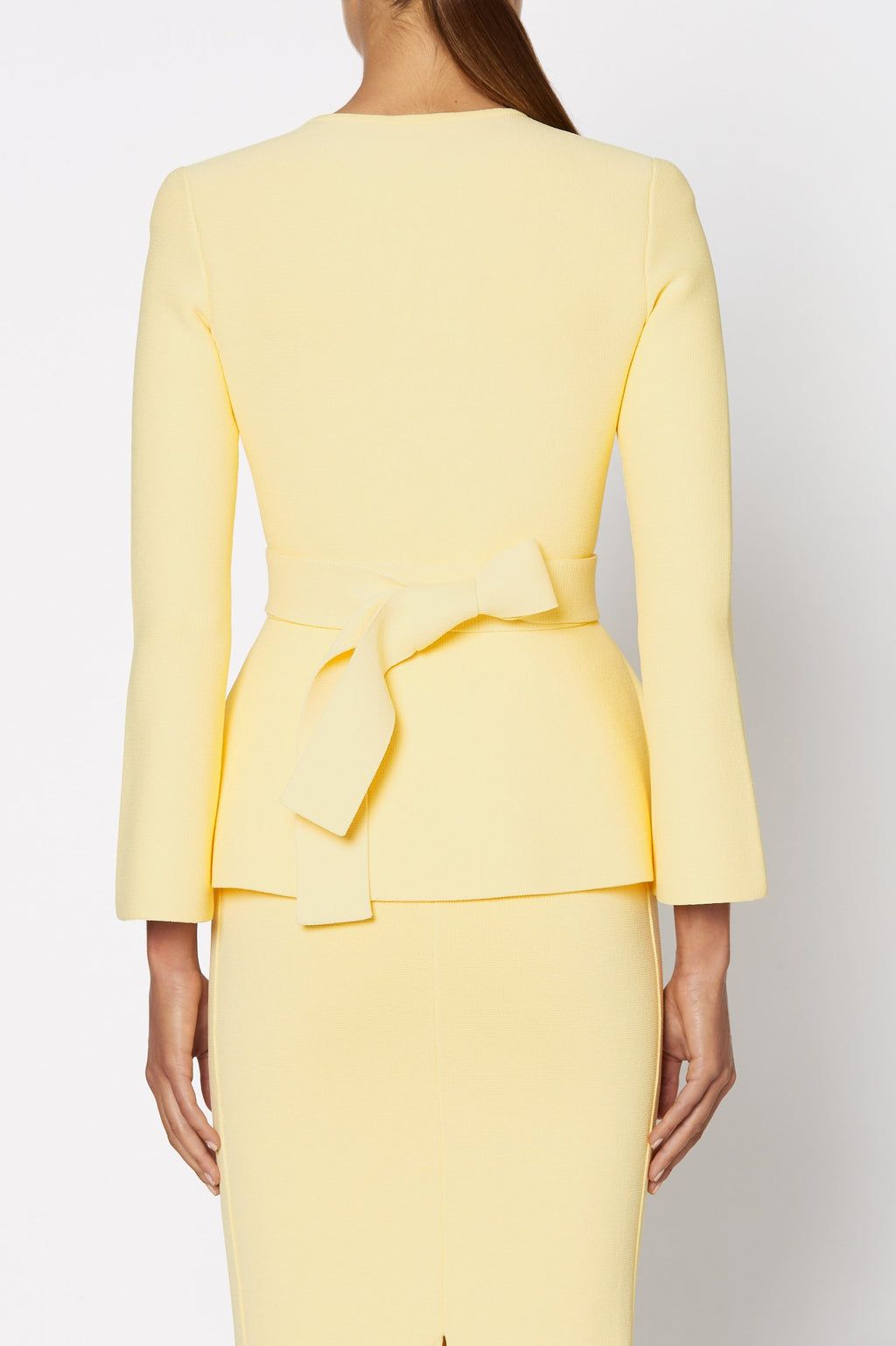 CREPE KNIT RUFFLE JACKET