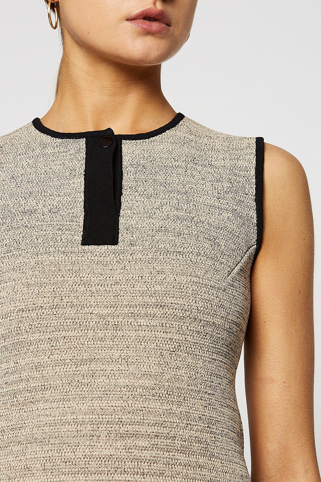 CREPE KNIT TWEED TANK