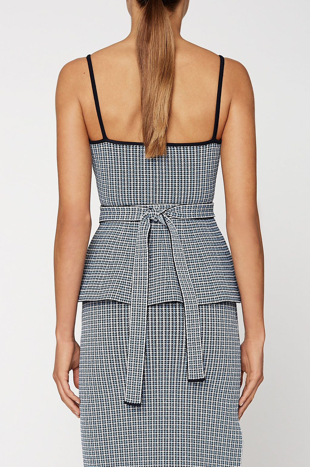 CREPE KNIT PLAID STRAPPY TOP