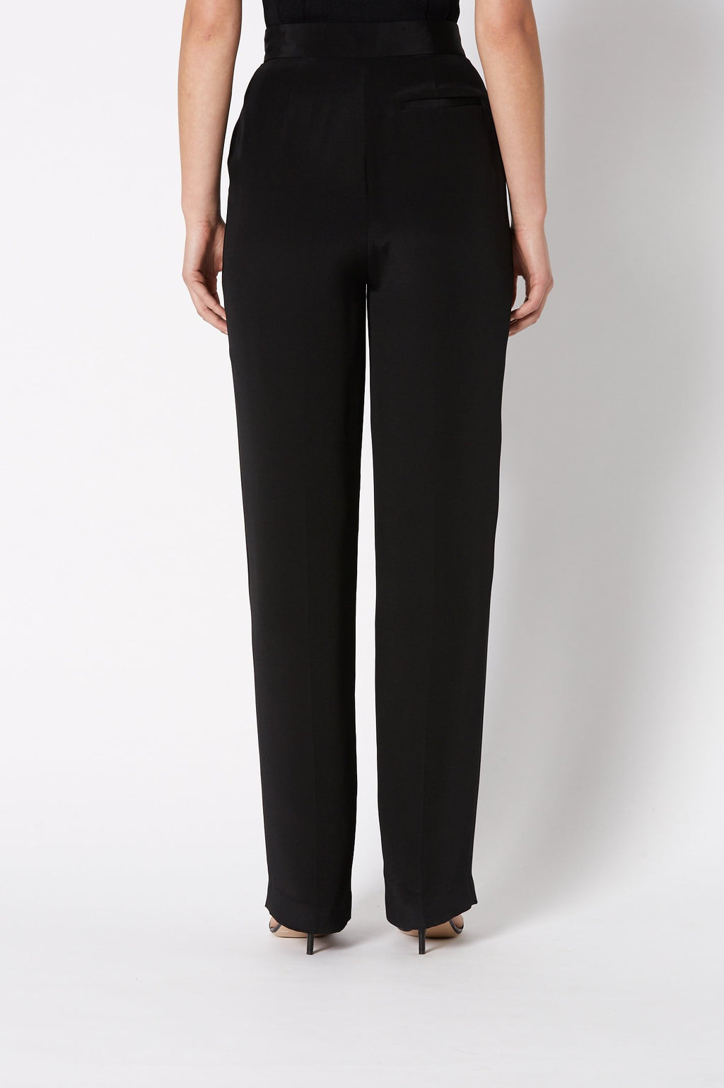 SILK PLEAT TROUSER