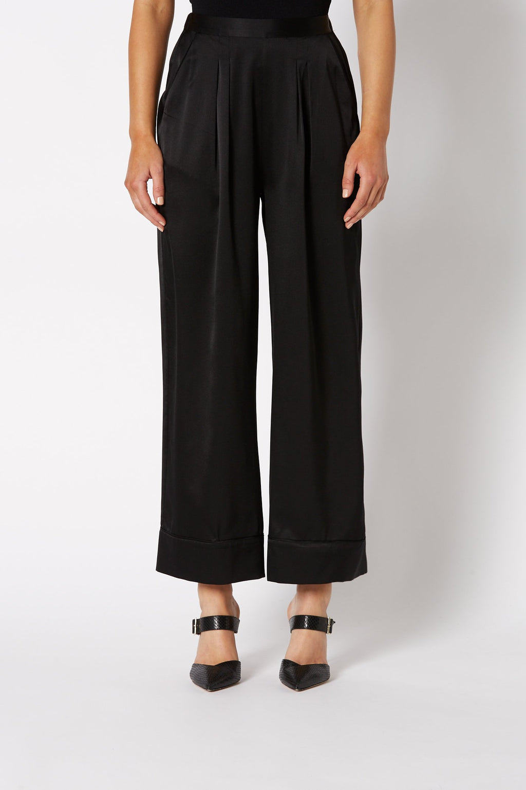 SILK SATIN PIPED TROUSER