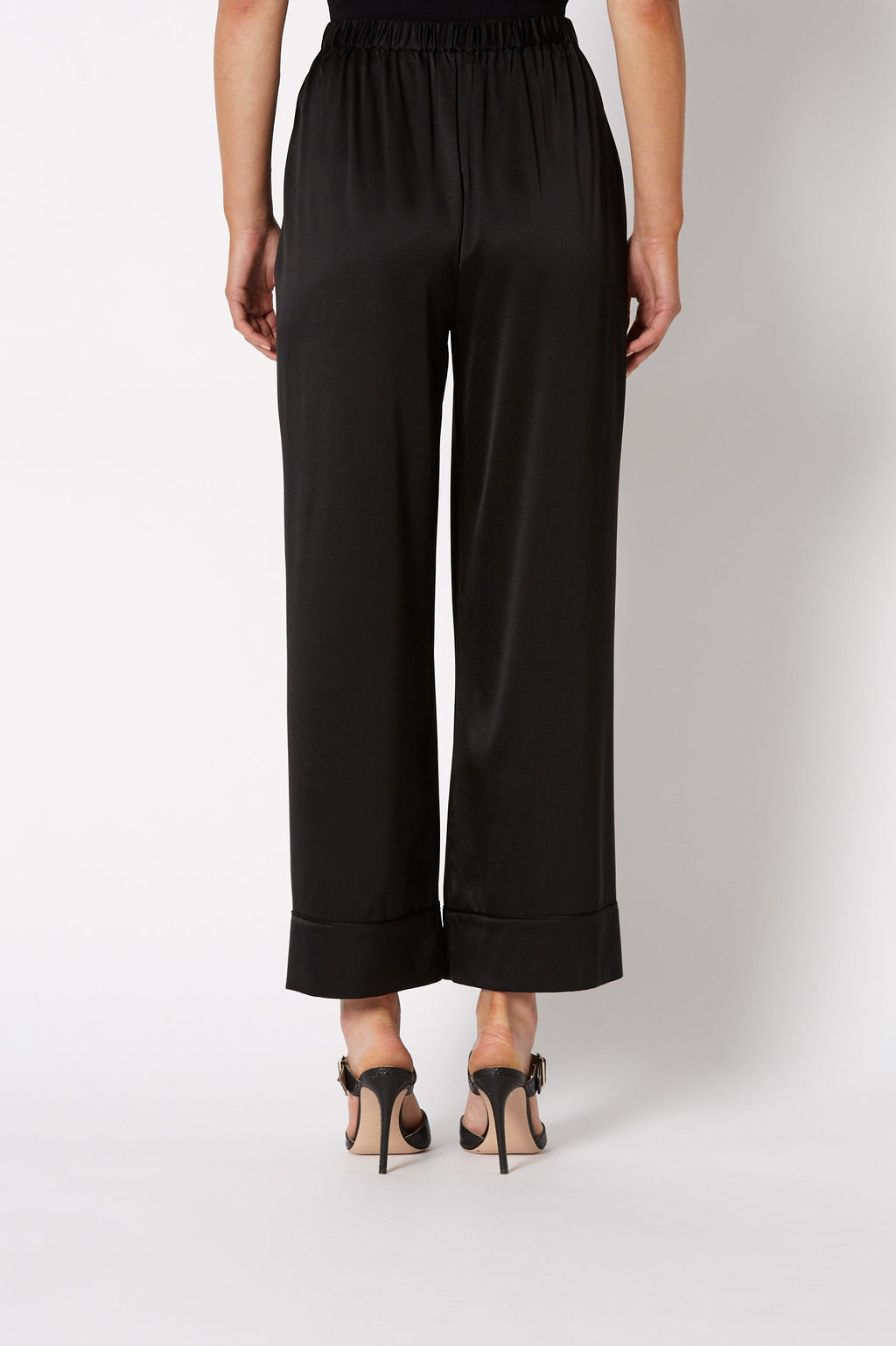 SILK SATIN PIPED TROUSER