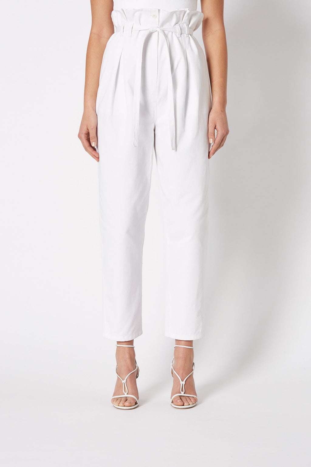 PLEAT FRONT TROUSER