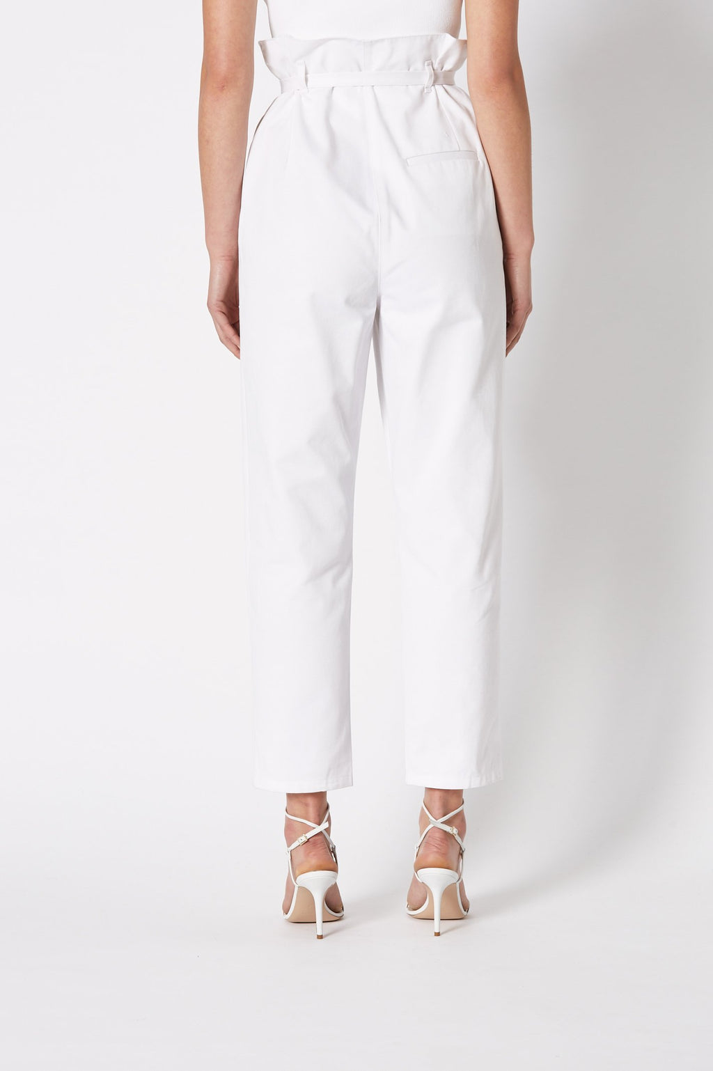 PLEAT FRONT TROUSER