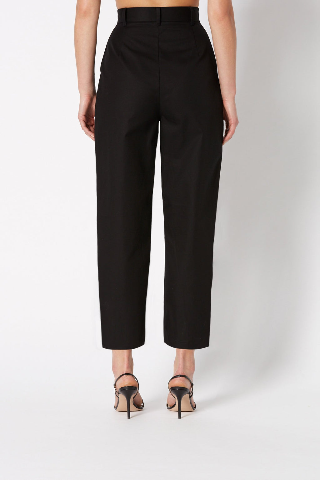 TAILORED TROUSER