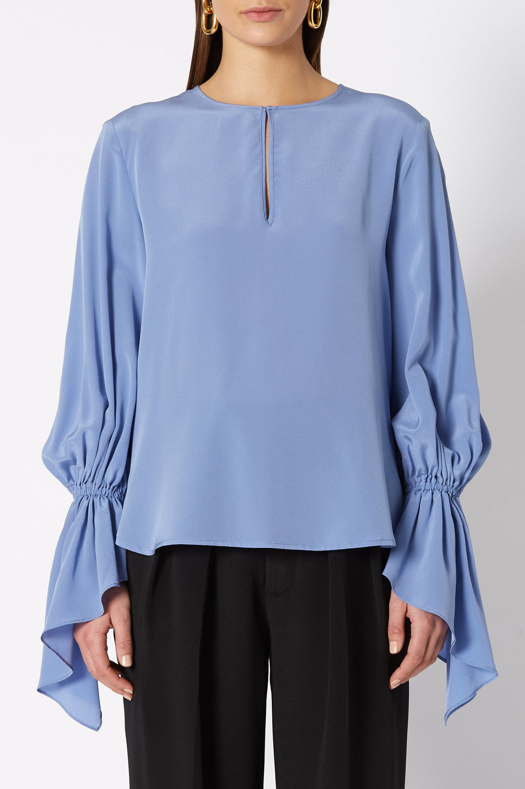 CDC FLUTE SLEEVE BLOUSE