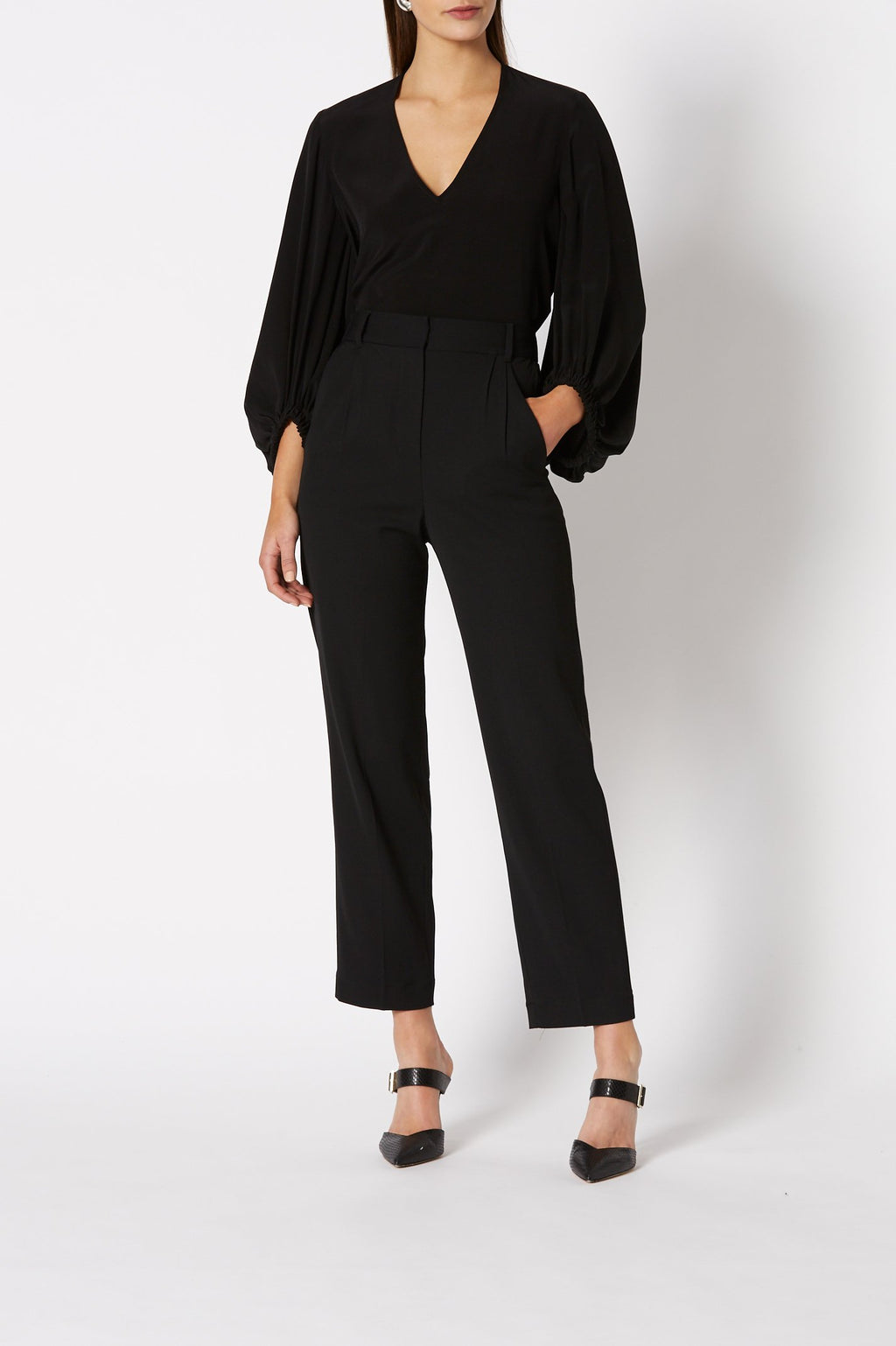 CDC V NECK BLOUSE