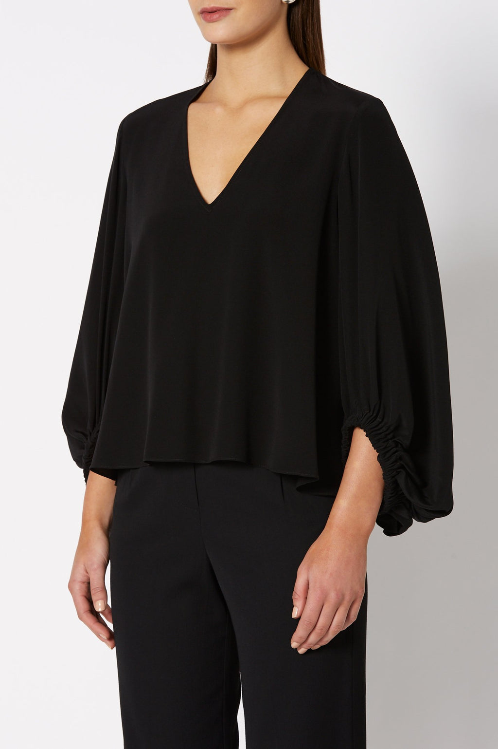 CDC V NECK BLOUSE