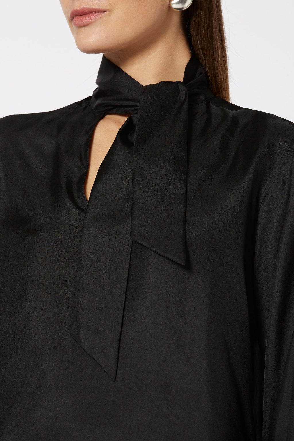 SILK TIE NECK BLOUSE