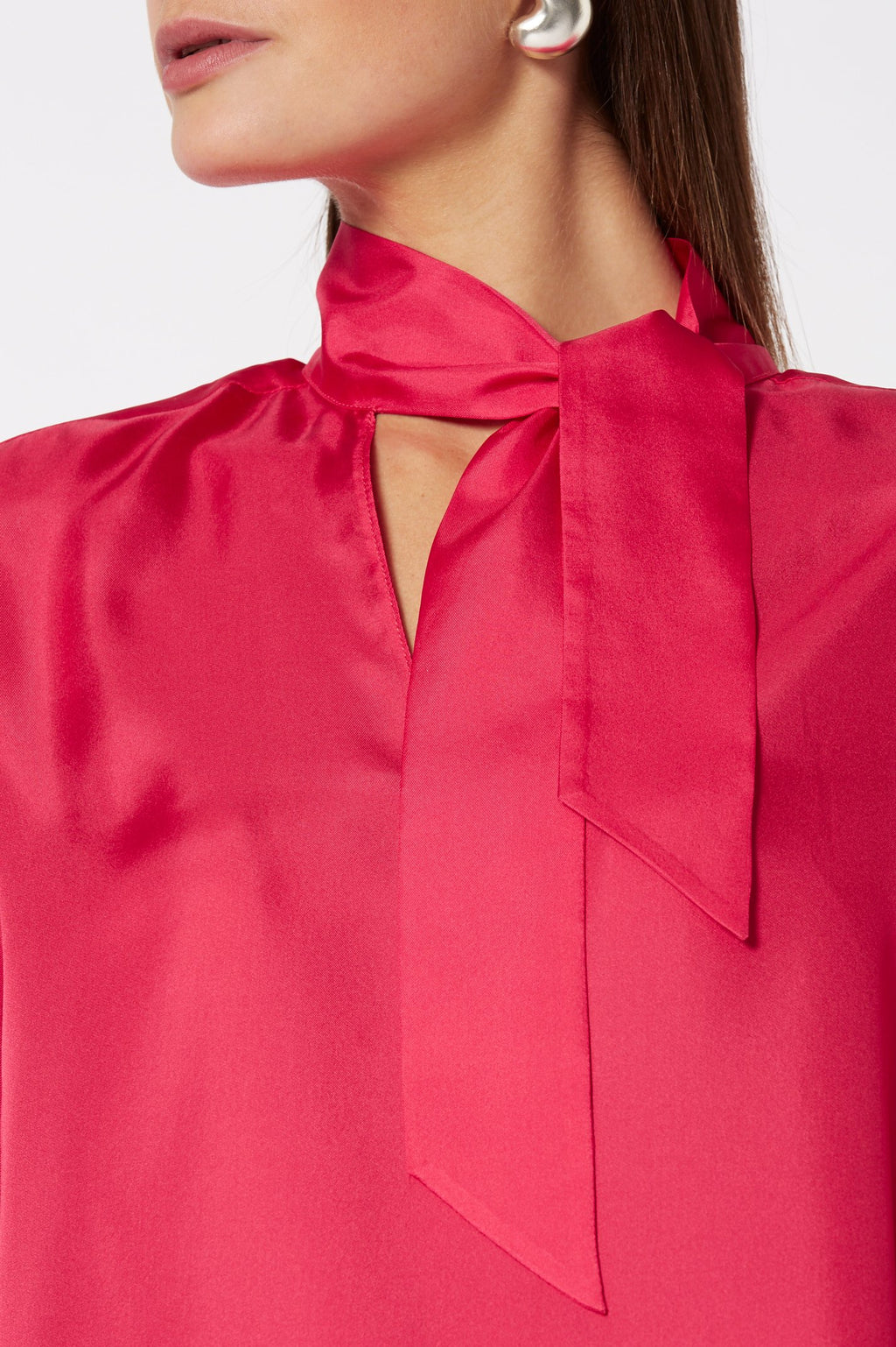 SILK TIE NECK BLOUSE