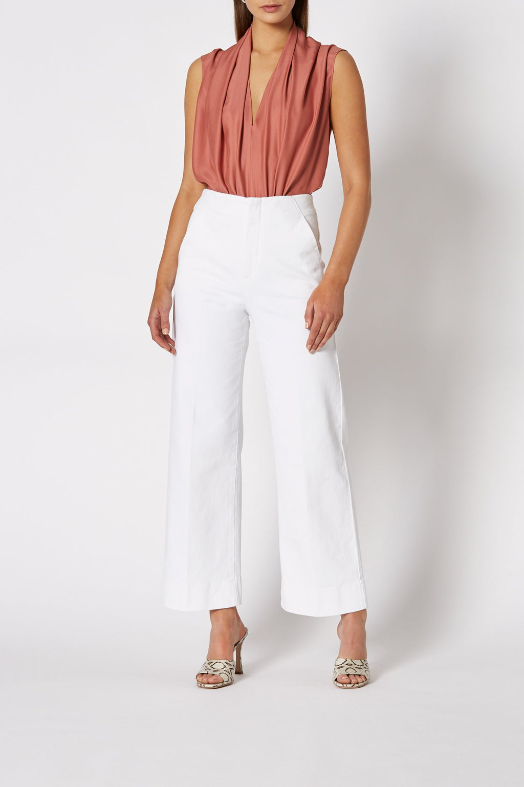 CHARMEUSE V NECK TANK