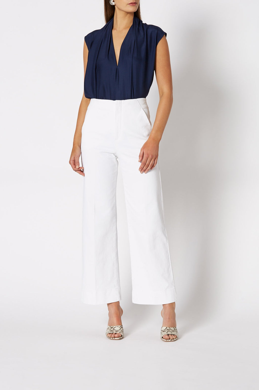 CHARMEUSE V NECK TANK