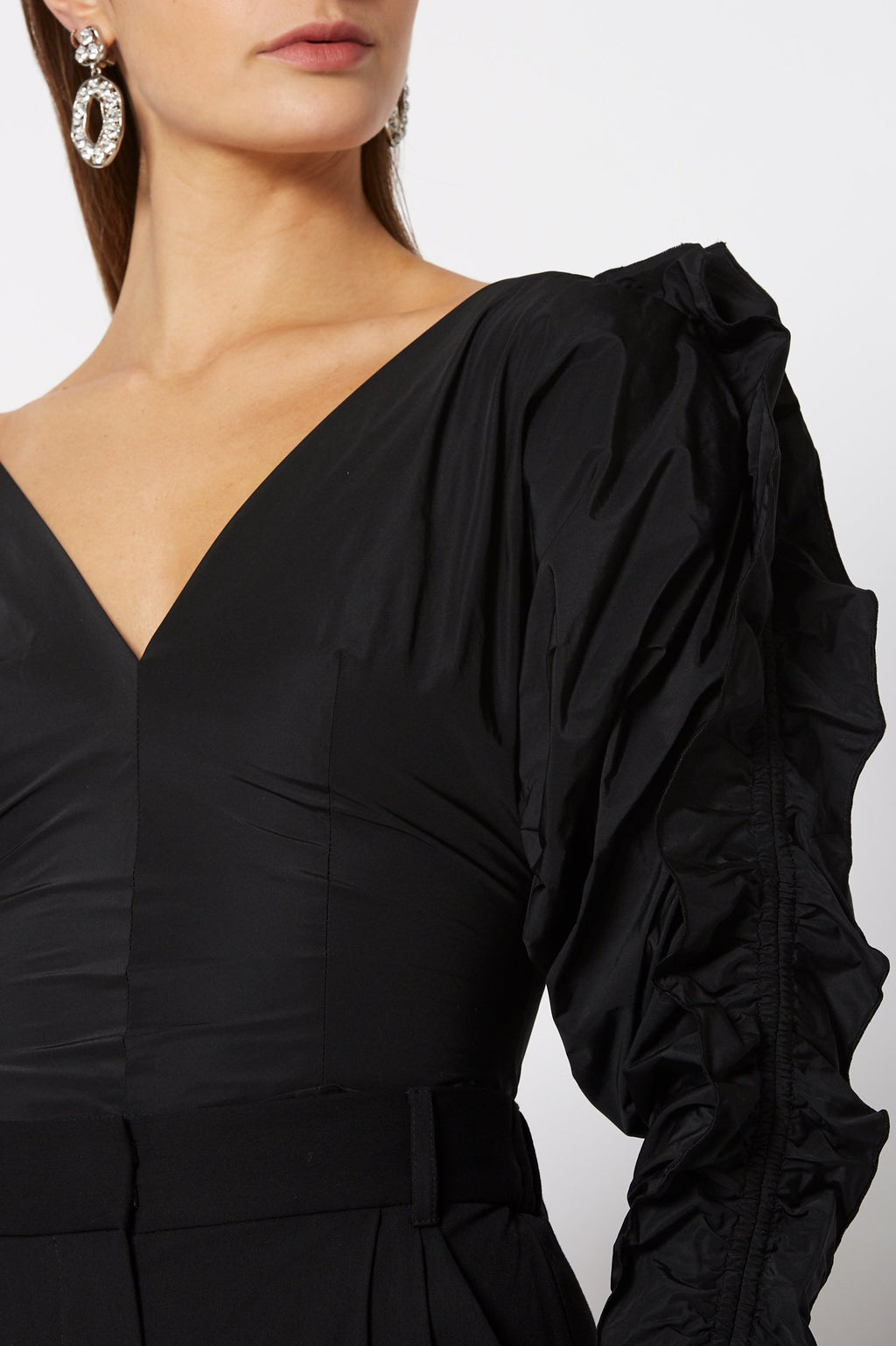 TAFFETA RUFFLE EDGED TOP