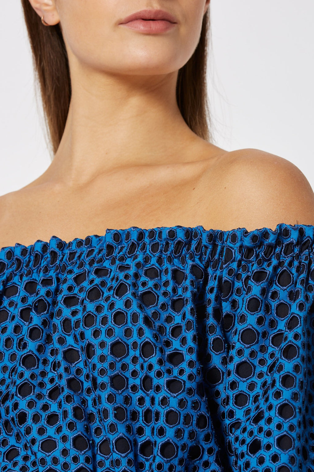 MOSAIC EMBROIDERED TOP