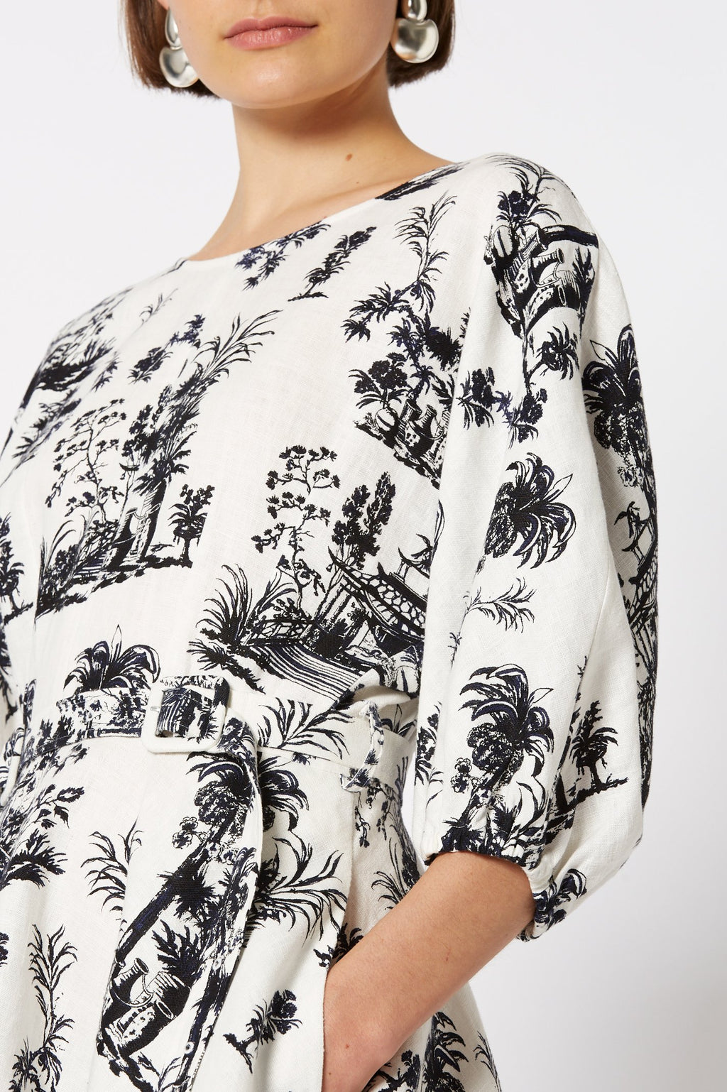 CHINOISERIE LINEN DRESS