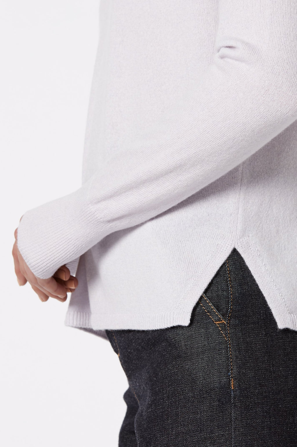 CASHMERE CREW NECK SWEATER 12