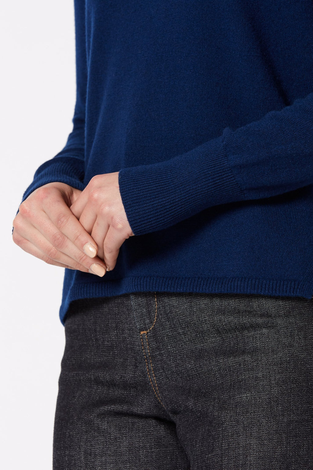 CASHMERE CREW NECK SWEATER 12