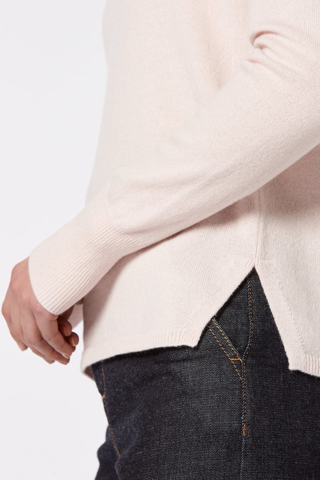 CASHMERE CREW NECK SWEATER 12