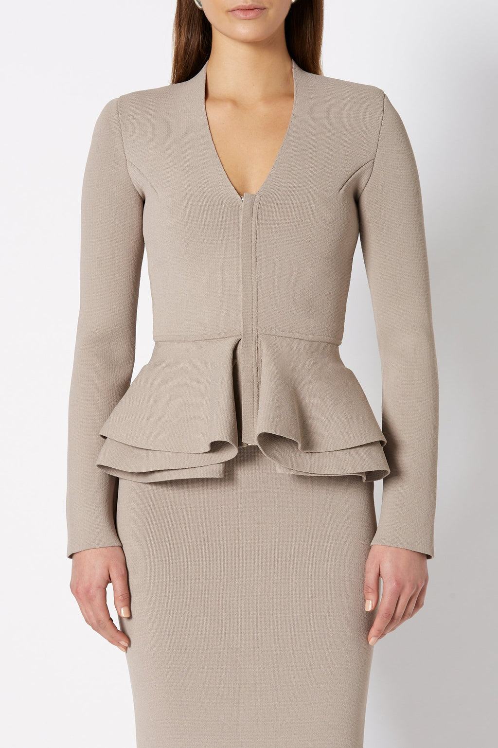 CREPE KNIT V-NK RUFFLE JACKET
