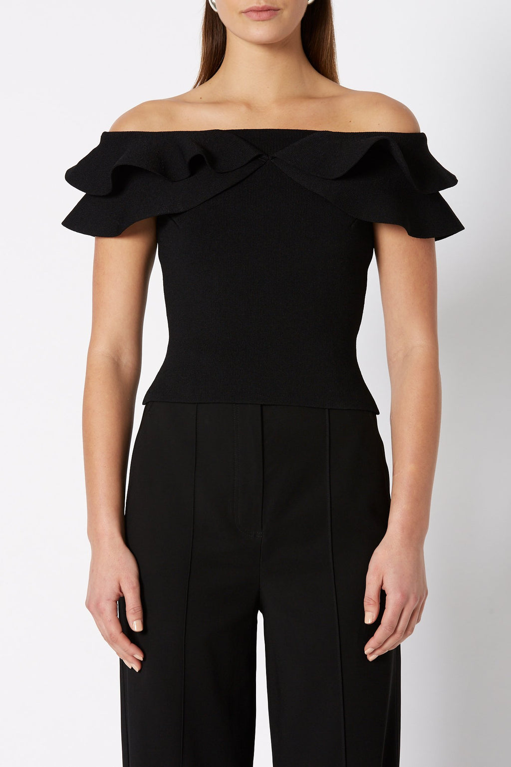 CREPE KNIT C-SHLDR RUFFLE TOP