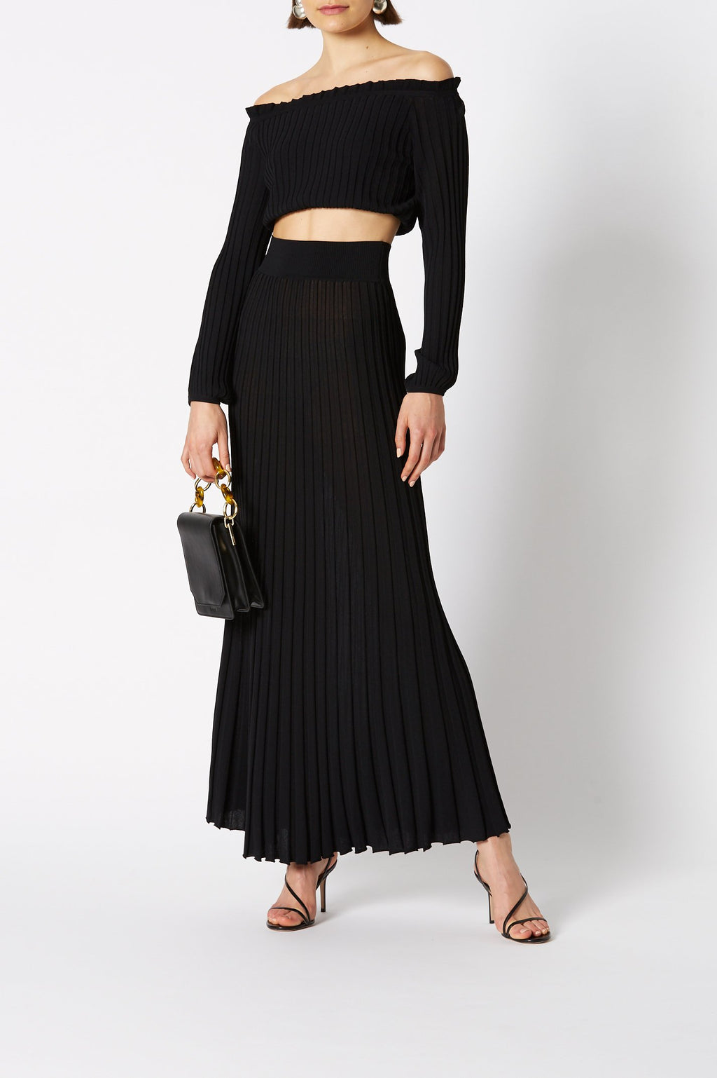 PLEATED RIB CROP TOP 16