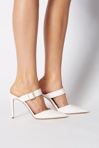 BUCKLE MULE 9.5