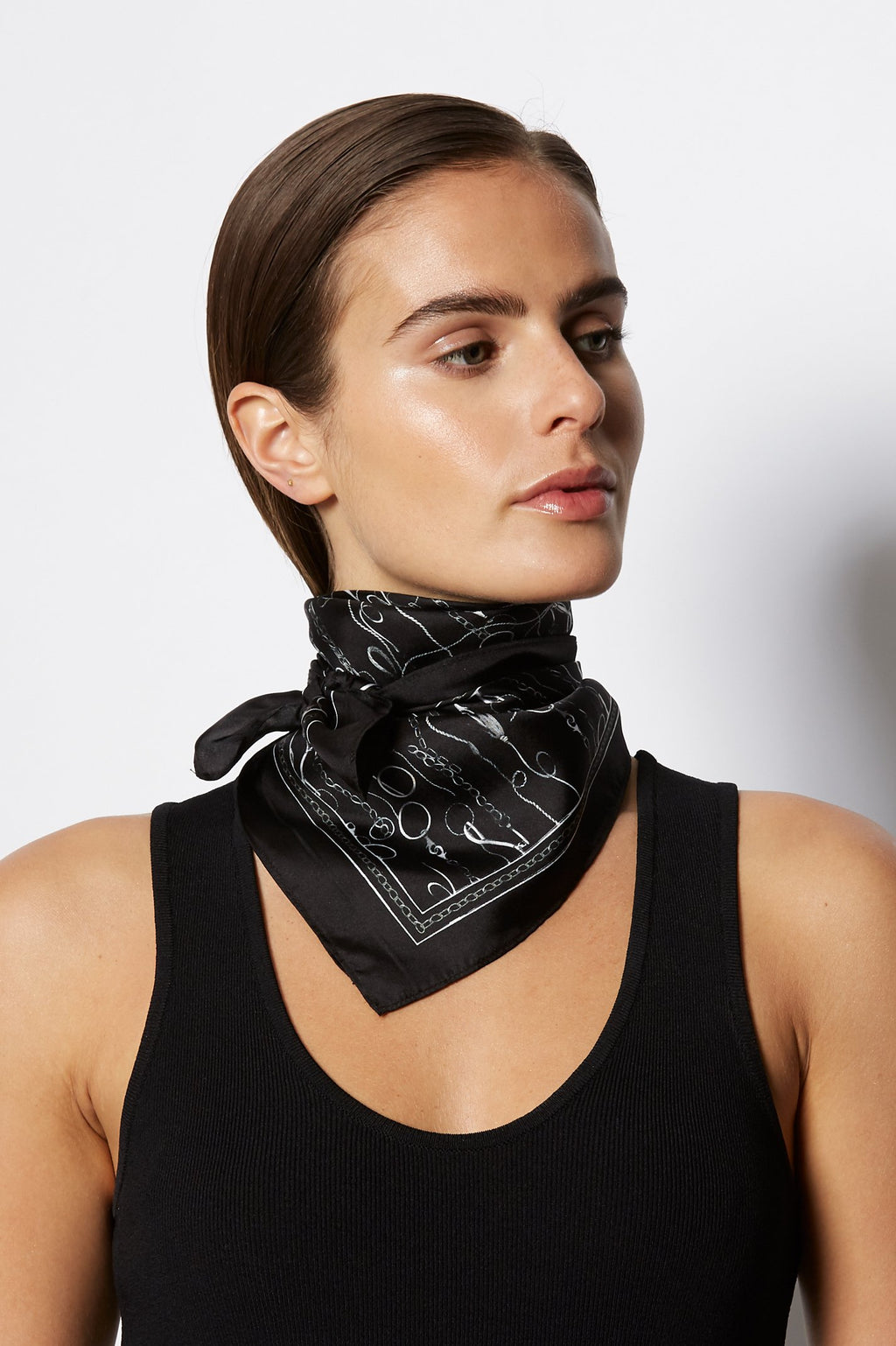 SILK CHAIN SCARF