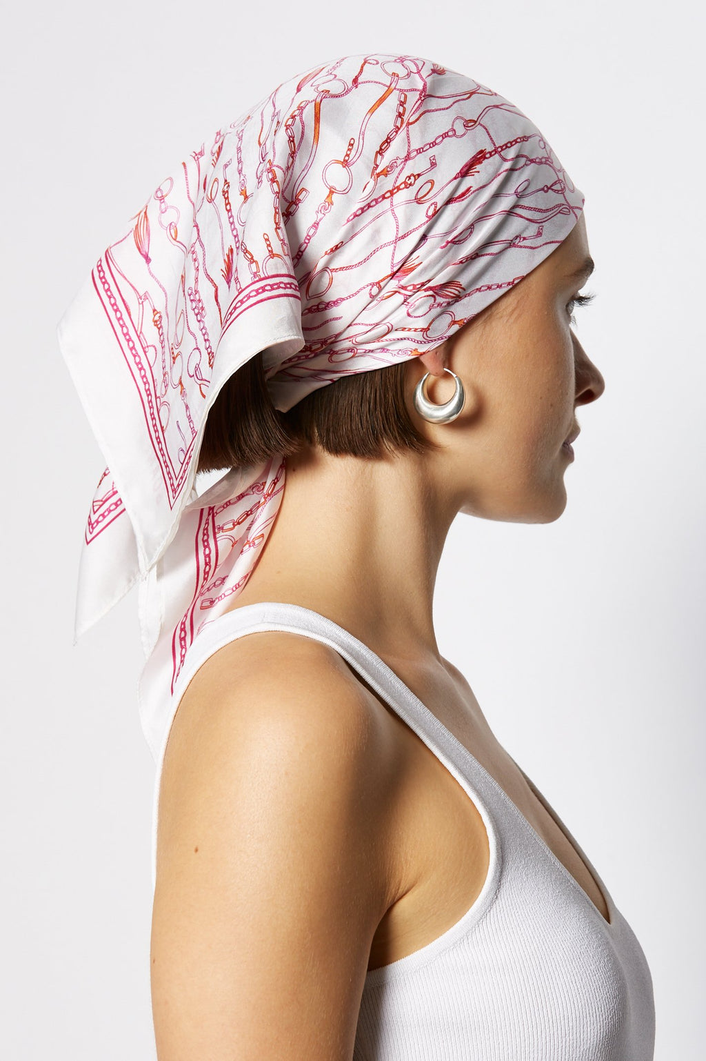 SILK CHAIN SCARF