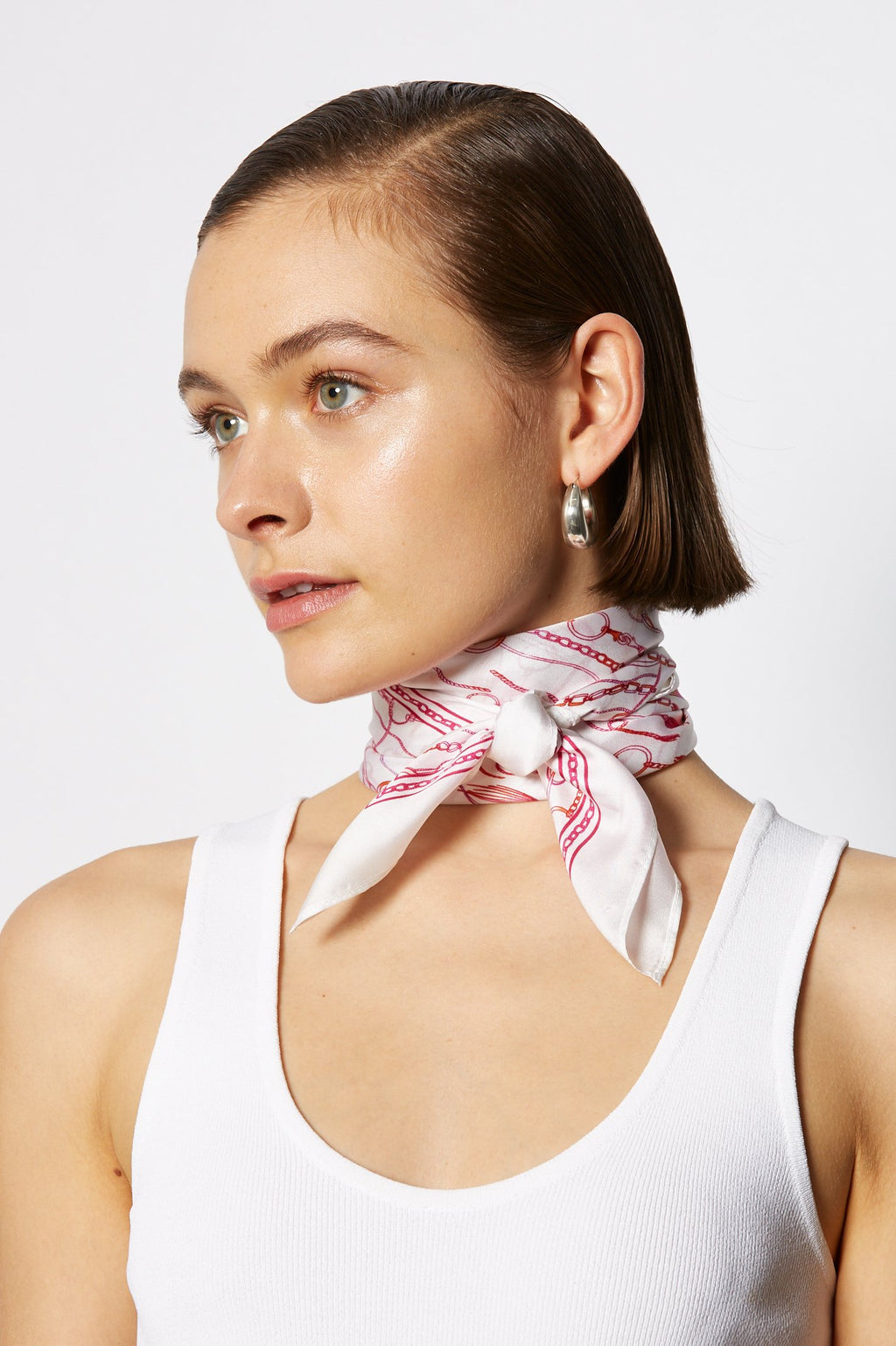 SILK CHAIN SCARF