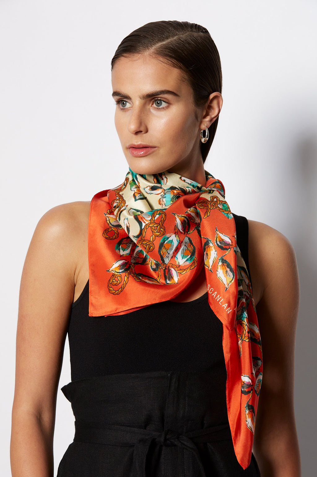 ZINA DE PLAGNY SCARF