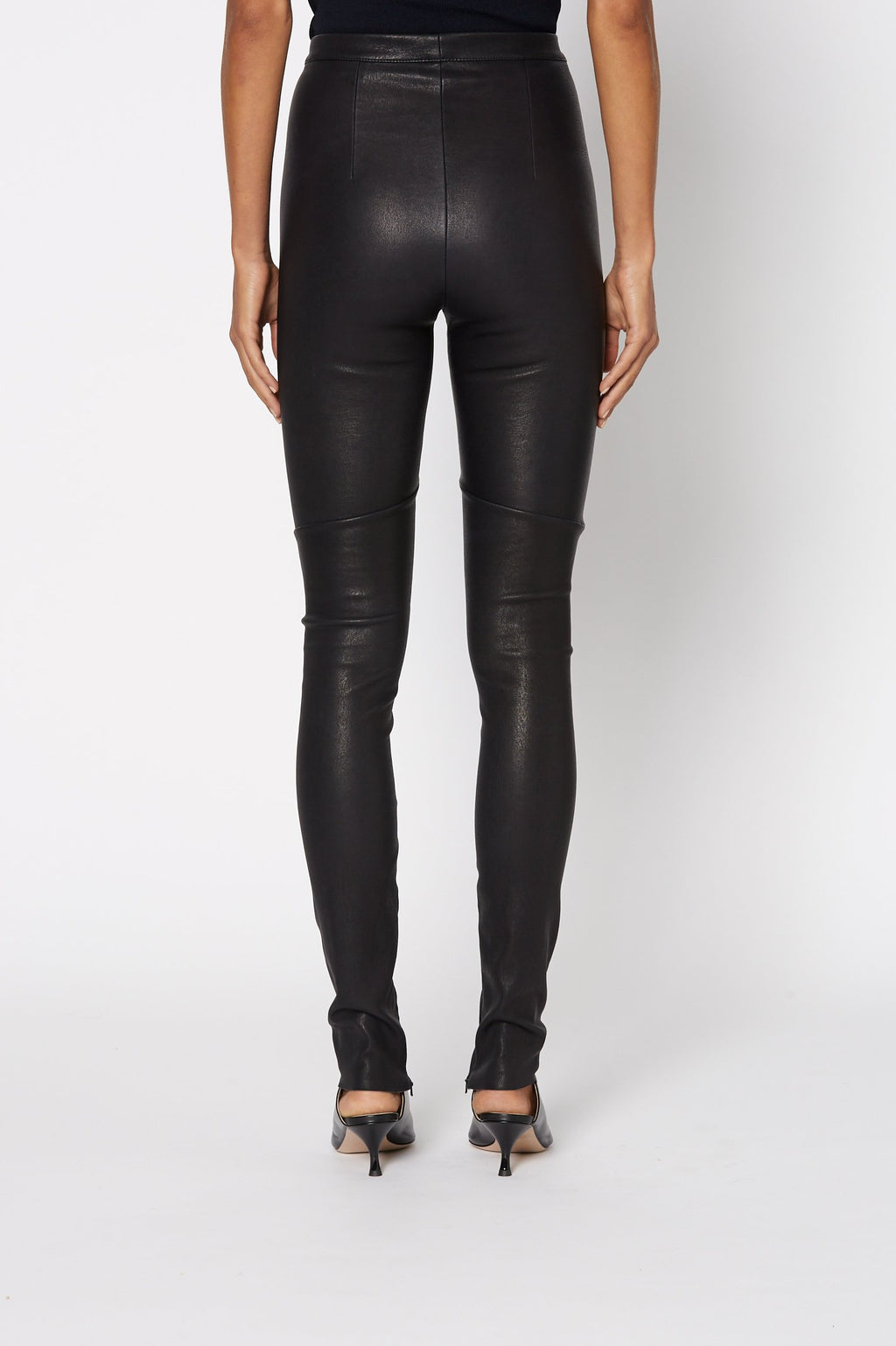 STRETCH LEATHER ZIP FRONT TRSR