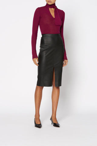 STRETCH LEATHER PENCIL SKIRT